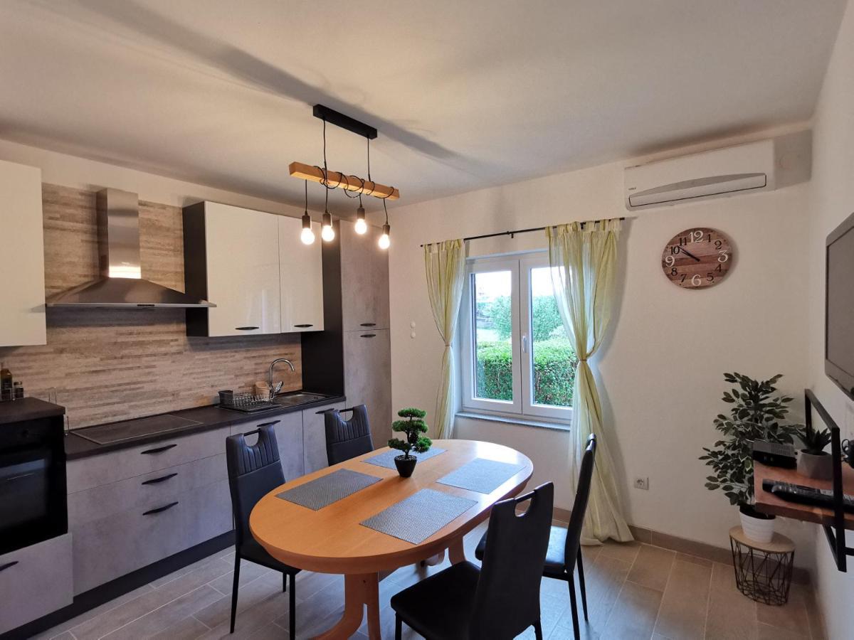 Jurandvor Apartamento Baška